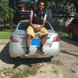 Meet your Posher, Denzel